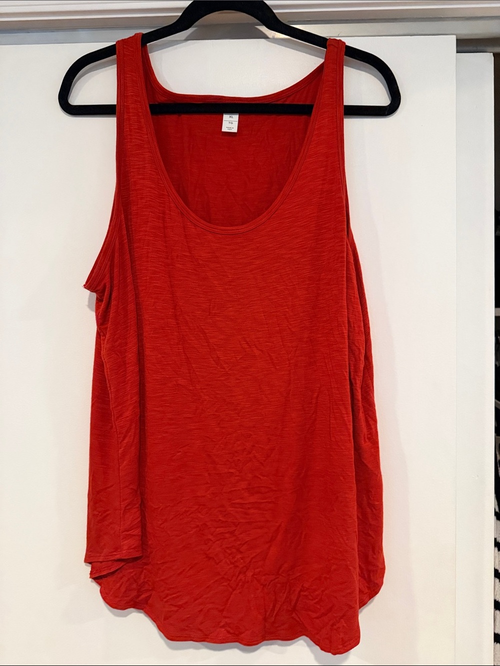 Old Navy Red Scoop Neck Tank Top